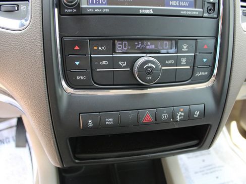 Used 2011 Dodge Durango Crew w/ Entry Nav/Commuter Group image 24