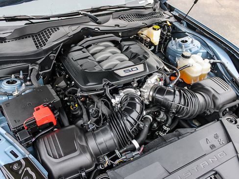 Used 2025 Ford Mustang GT RWD image 26