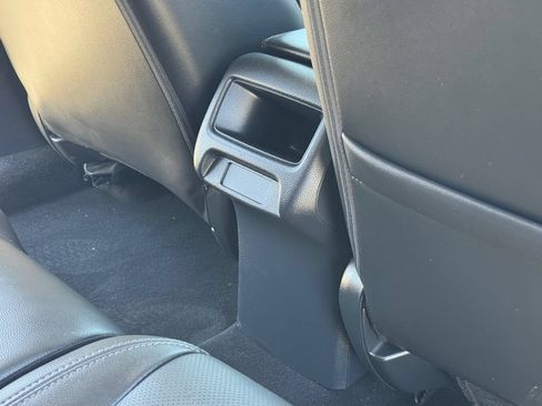 Used 2024 Honda HR-V EX-L image 21