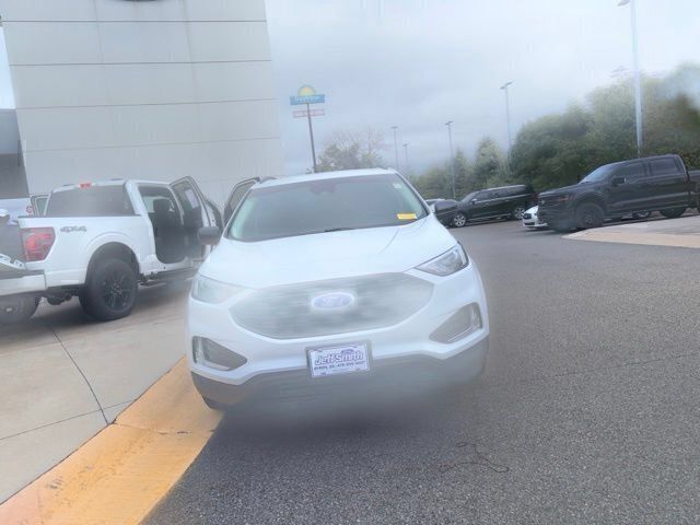 Used 2022 Ford Edge SEL w/ Sport Appearance Package AWD/4WD image 8