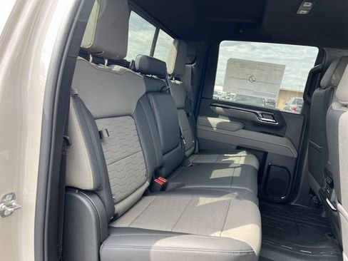 New 2026 Chevrolet Silverado 2500 ZR2 AWD/4WD image 28