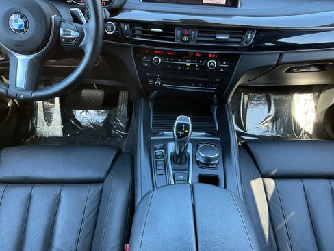 Used 2019 BMW X6 sDrive35i w/ M Sport Package RWD image 10