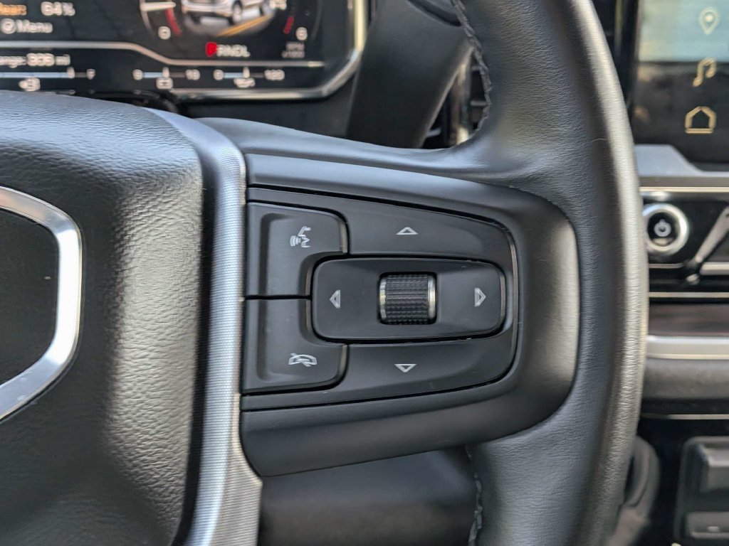 Used 2025 GMC Sierra 1500 SLT AWD/4WD image 22