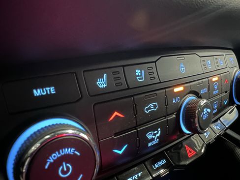 Used 2021 Dodge Durango SRT w/ Black Package image 17