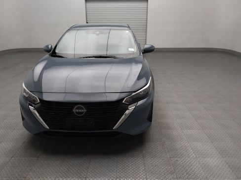 Used 2024 Nissan Sentra SV FWD image 15