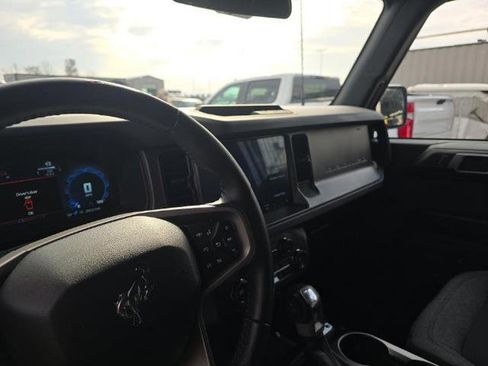 Used 2025 Ford Bronco Big Bend image 12