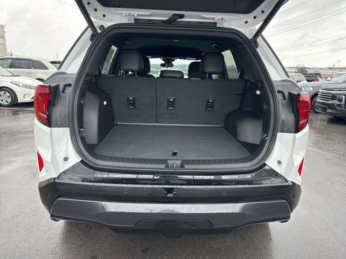 New 2026 GMC Terrain AT4 image 30