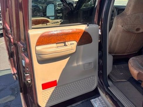 Used 2004 Ford F350 King Ranch AWD/4WD image 13