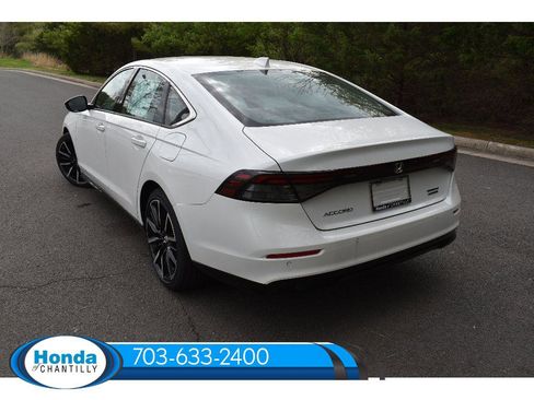 New 2026 Honda Accord Hybrid Touring image 5
