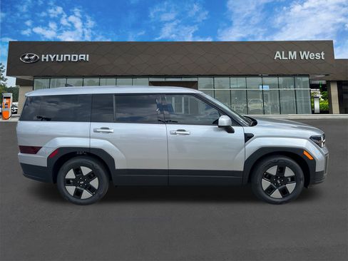 New 2026 Hyundai Santa Fe SE FWD image 5