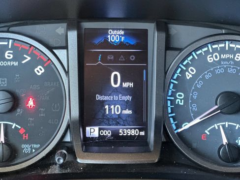 Used 2020 Toyota Tacoma TRD Sport w/ Technology Package RWD image 24