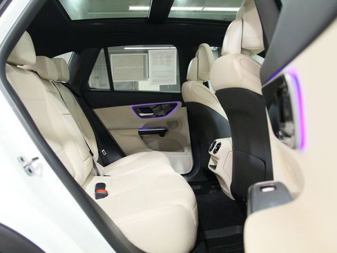 Certified 2026 Mercedes-Benz GLC 300 4MATIC image 25