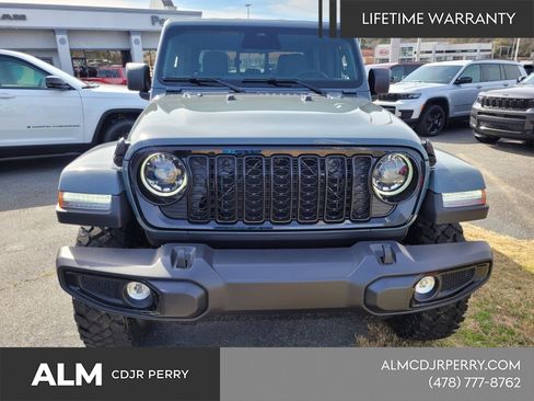 New 2026 Jeep Gladiator Mojave AWD/4WD image 18