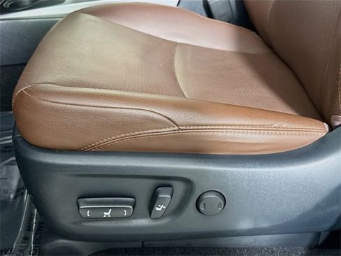 Used 2022 Toyota 4Runner Limited image 16