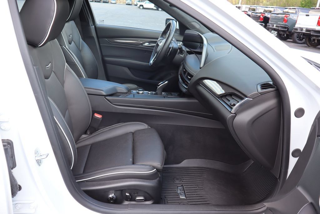 Used 2025 Cadillac CT5 V Blackwing w/ Precision Package RWD image 21