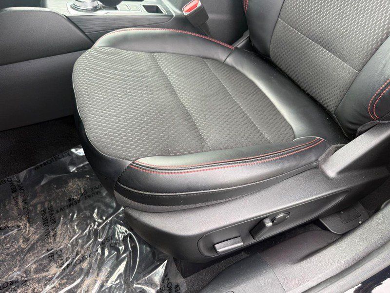 Used 2023 Ford Escape ST-Line w/ Tech Pack #1 AWD/4WD image 30