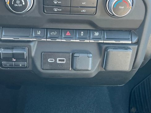 Used 2025 Chevrolet Silverado 2500 Custom w/ Custom Convenience Package image 27