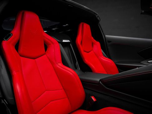 Used 2024 Chevrolet Corvette Stingray Coupe w/ 1LT image 65