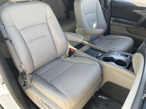 Used 2022 Honda Ridgeline RTL image 9