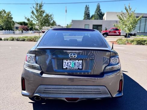 Used 2015 Scion tC FWD image 6