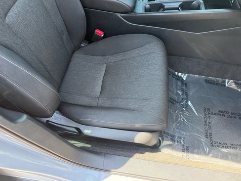 Used 2025 Honda Accord SE image 32