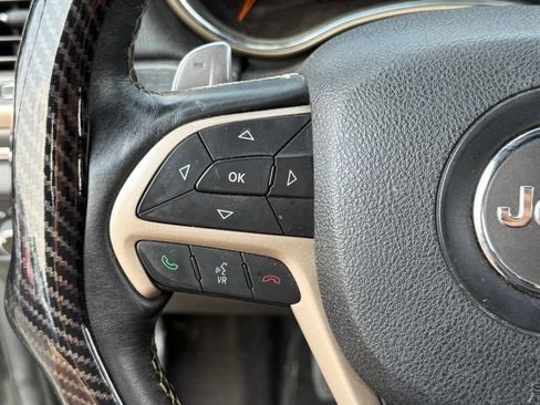 Used 2017 Jeep Grand Cherokee Limited AWD/4WD image 28