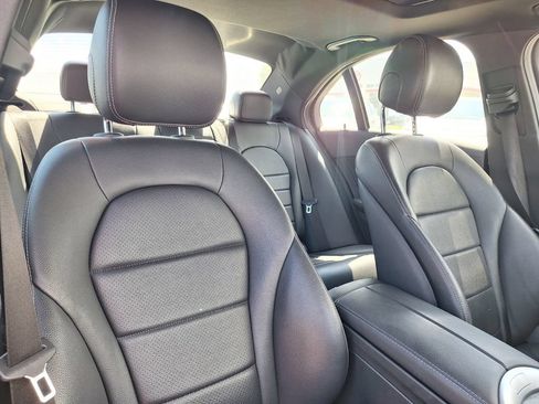 Used 2021 Mercedes-Benz C 300 Sedan image 23