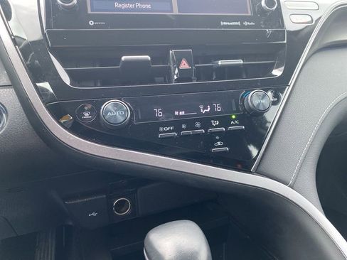 Used 2023 Toyota Camry XSE image 24