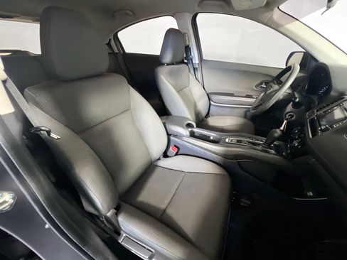 Used 2020 Honda HR-V LX image 30