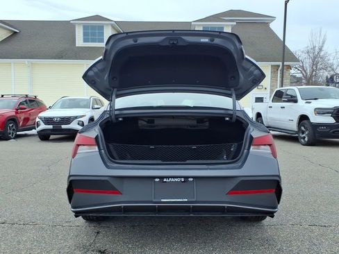 New 2025 Hyundai Elantra Sport image 8