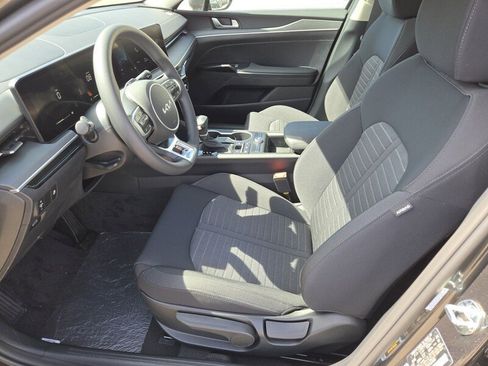 New 2026 Kia K5 LXS FWD image 6