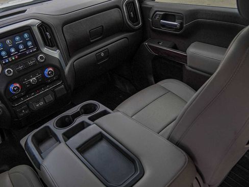 Used 2021 GMC Sierra 1500 SLT w/ X31 Off-Road Package image 27