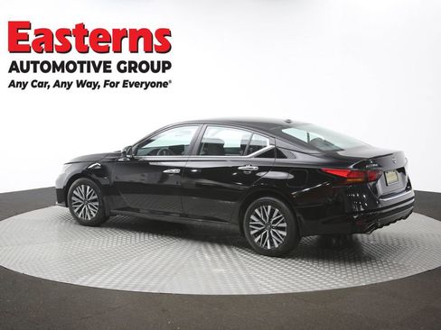 Used 2023 Nissan Altima 2.5 SV w/ SV Premium Package AWD/4WD image 64