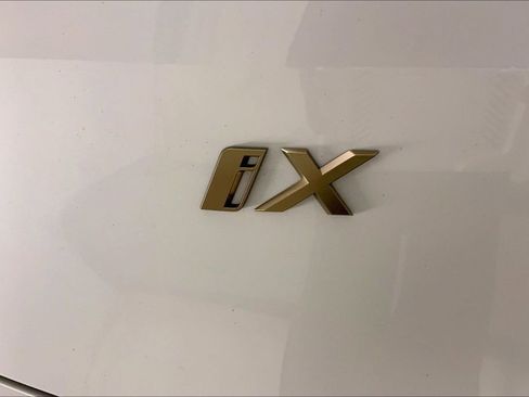 Certified 2023 BMW iX xDrive50 w/ Premium Package AWD/4WD image 7
