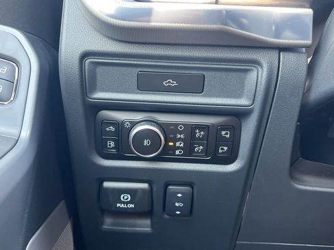 New 2026 Ford F150 Lariat w/ Equipment Group 501A Mid AWD/4WD image 15