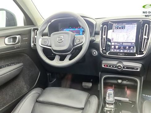 Used 2024 Volvo XC40 B5 Plus w/ Protection Package Premier AWD/4WD image 54