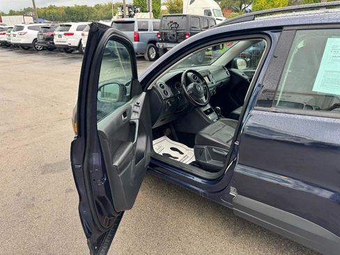 Used 2016 Volkswagen Tiguan S AWD/4WD image 14
