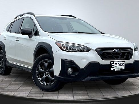 Used 2022 Subaru Crosstrek 2.5i Sport w/ Moonroof Package AWD/4WD image 3