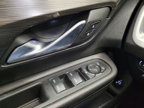 Used 2022 GMC Terrain SLE w/ Driver Convenience Package image 27