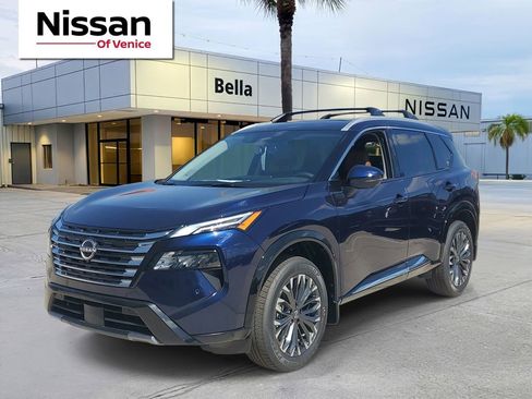 New 2026 Nissan Rogue Platinum AWD/4WD image 1