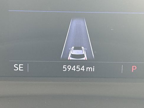 Used 2020 Cadillac XT5 Premium Luxury image 22