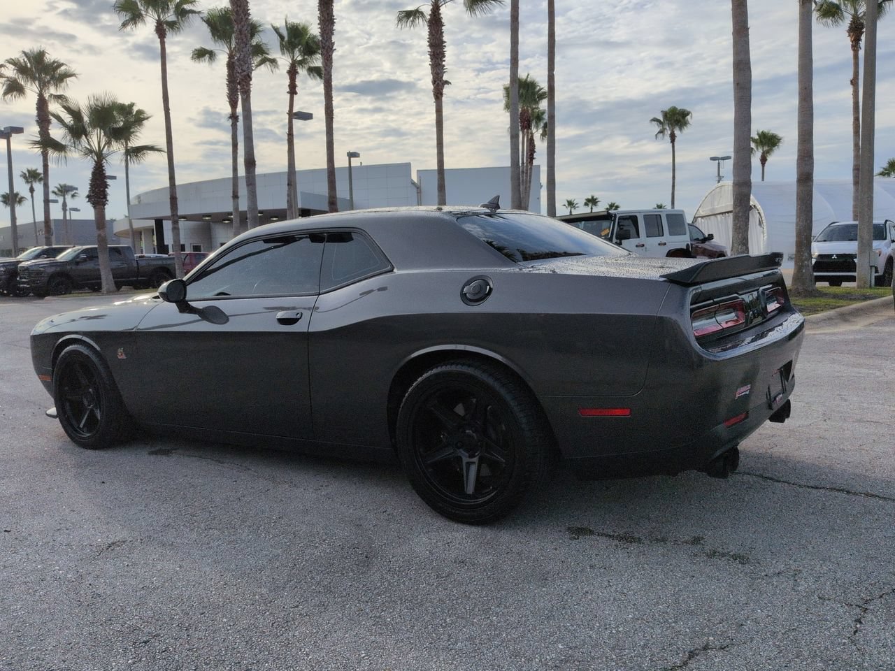Certified 2023 Dodge Challenger R/T Scat Pack w/ Plus Package RWD image 6