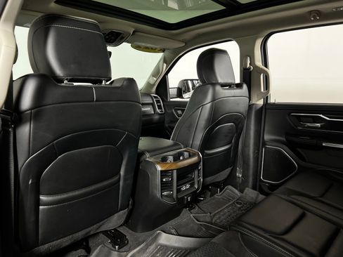 Used 2022 RAM 1500 Laramie w/ Laramie Southwest Edition RWD image 22