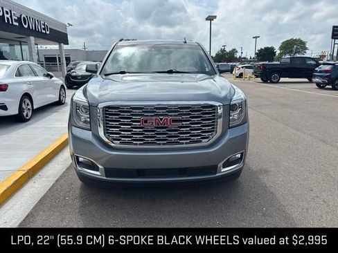 Used 2019 GMC Yukon Denali AWD/4WD image 3