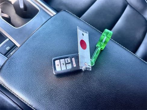 Certified 2018 Honda Accord Sport image 21