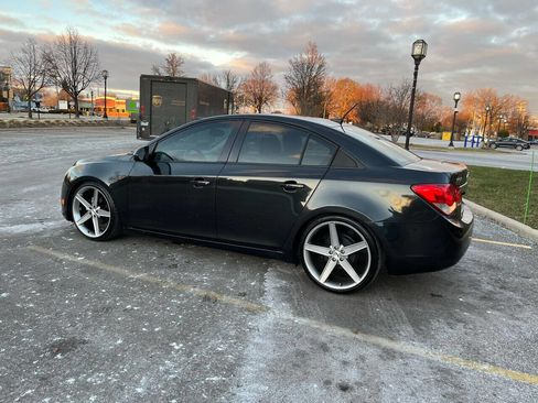 Used 2014 Chevrolet Cruze LS image 12