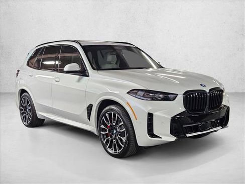New 2026 BMW X5 xDrive50e w/ M Sport Package image 6