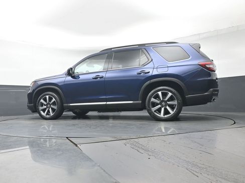 Certified 2023 Honda Pilot Elite image 37