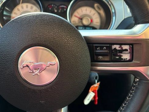 Used 2012 Ford Mustang GT Premium w/ Electronics Pkg RWD image 14