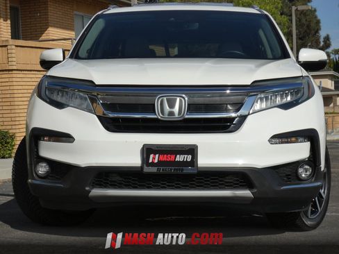 Used 2019 Honda Pilot Touring image 17